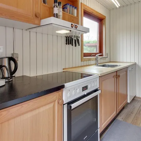 Semesterbostad Brimi - 450m From The Sea By Interhome *