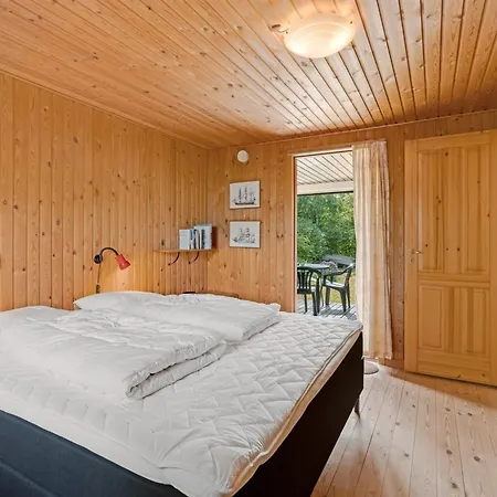 Semesterbostad Brimi - 450m From The Sea By Interhome